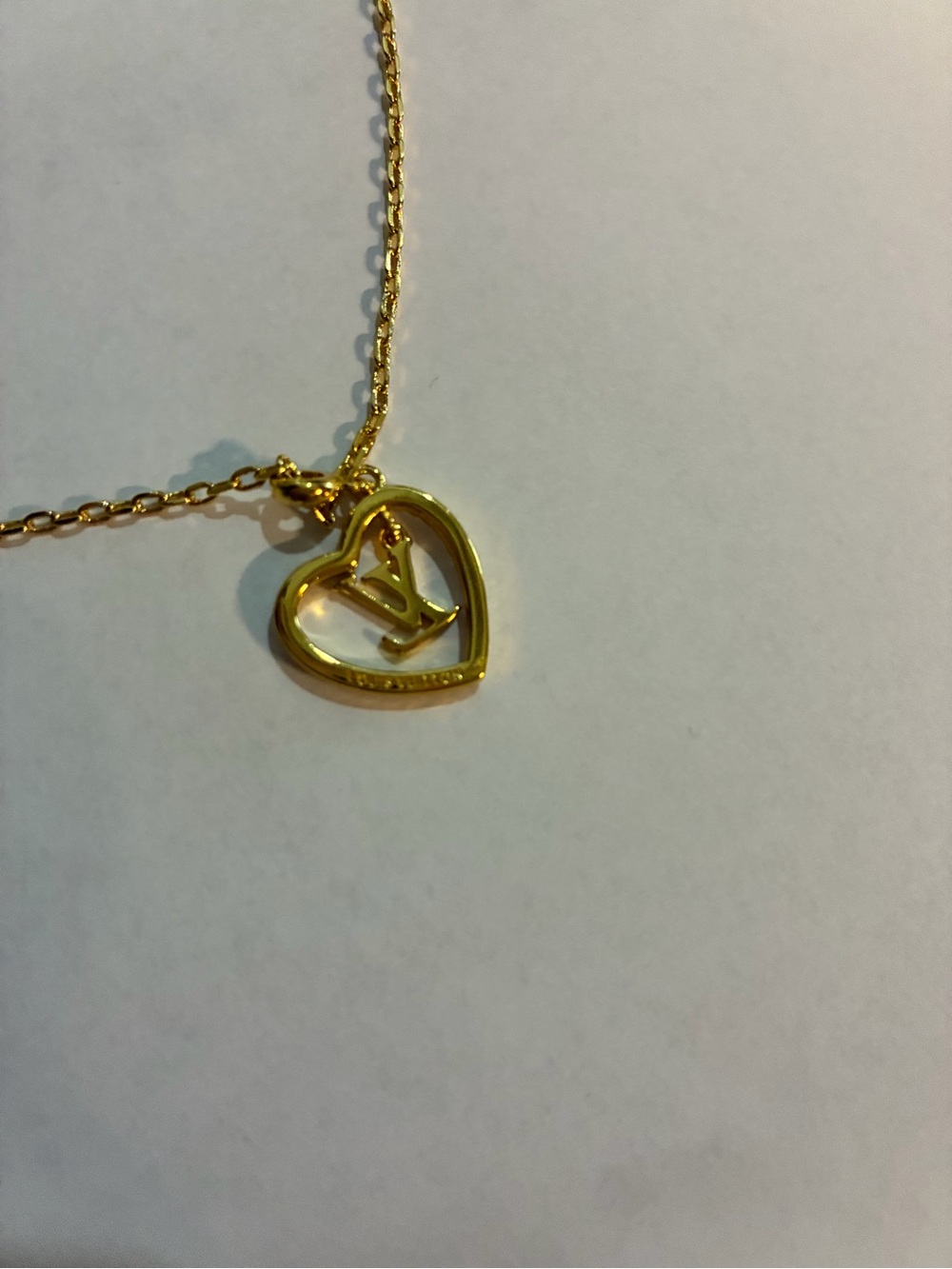 18K Gold Plated Heart Crystal Pendant - Picture 3 of 6